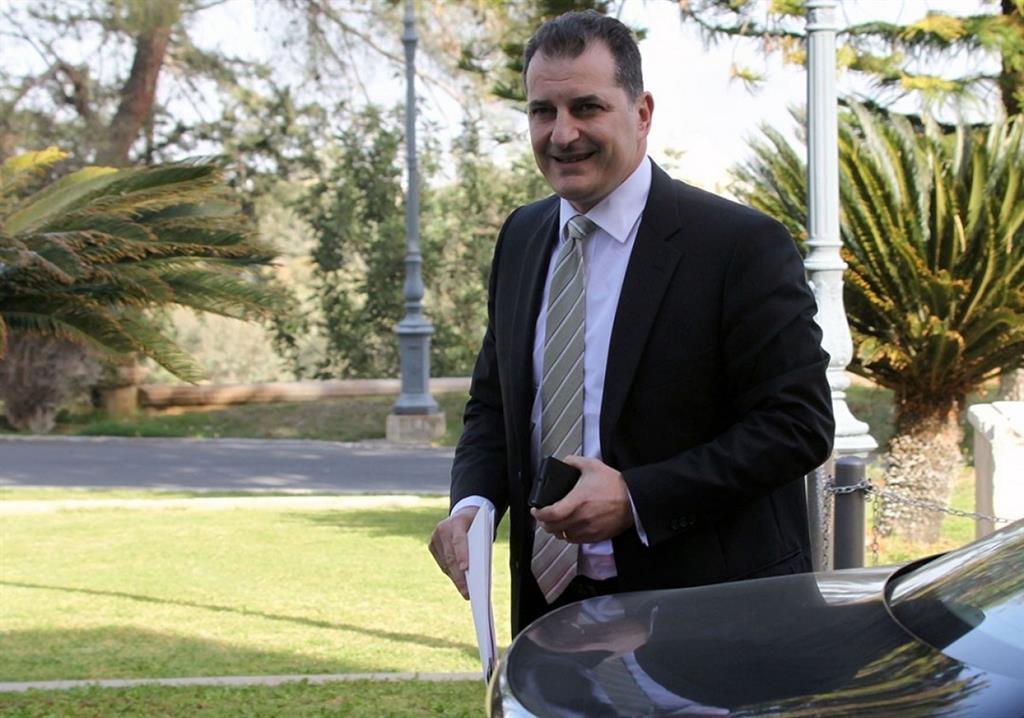 Γιώργος Λακκοτρύπης