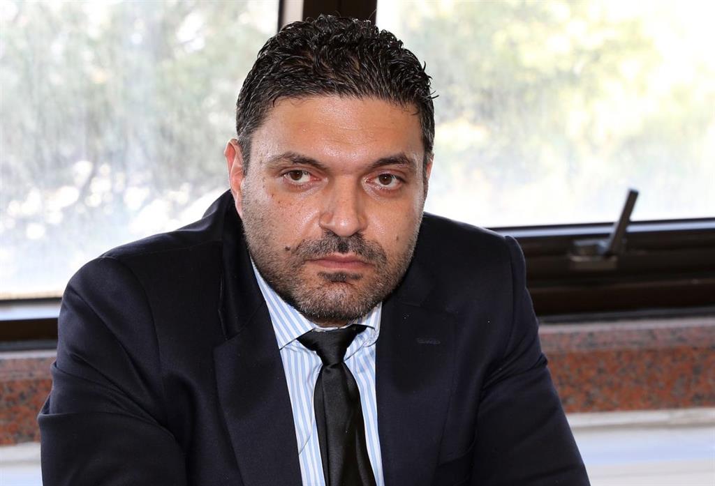 Πετρίδης