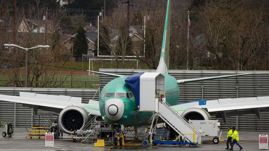 boeing7372