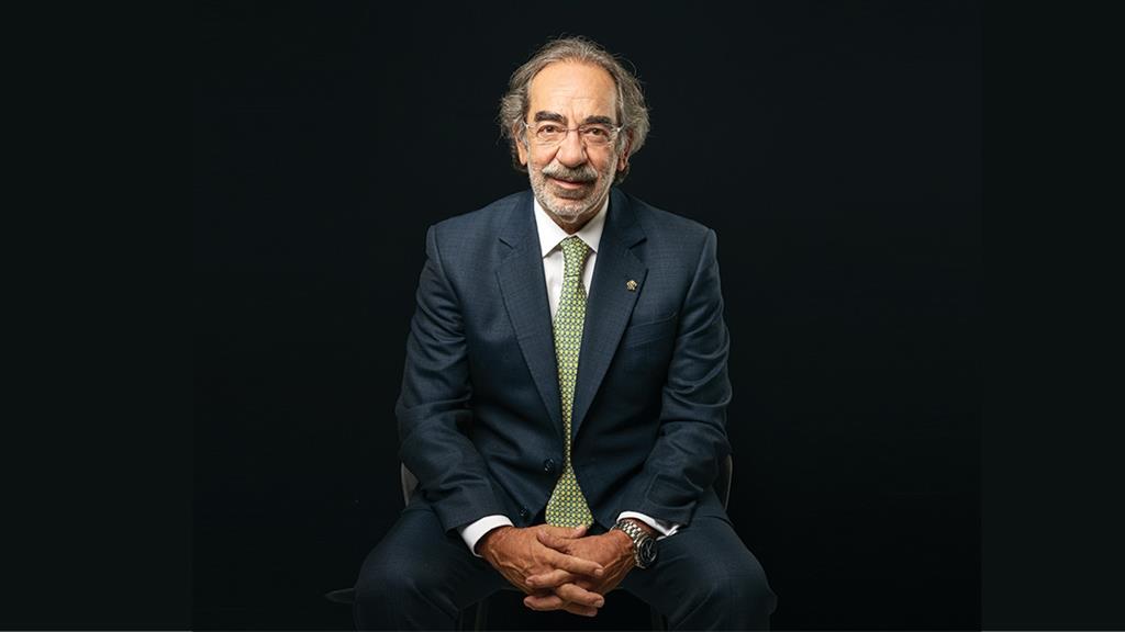 antonis antoniou