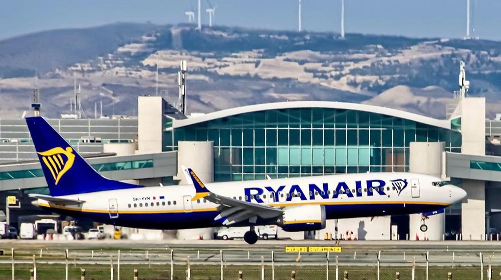RYANAIR