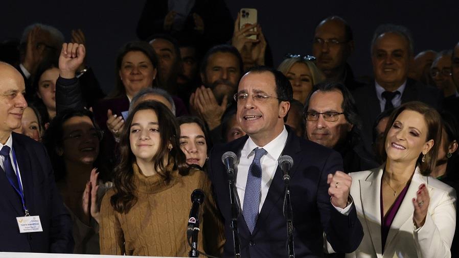 ΠΡΟΕΔΡΟΣ 1