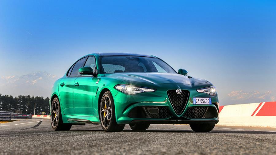 alfaromeojulia