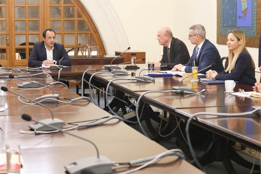 ΣΥΣΚΕΨΗ ΠΡΟΕΔΡΙΚΟ ΚΥΡΩΣΕΙΣ