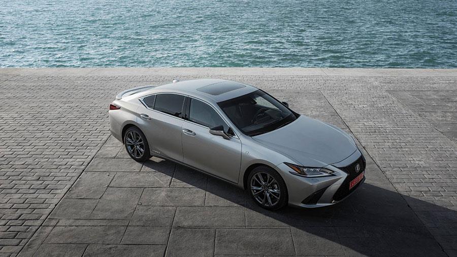 lexus