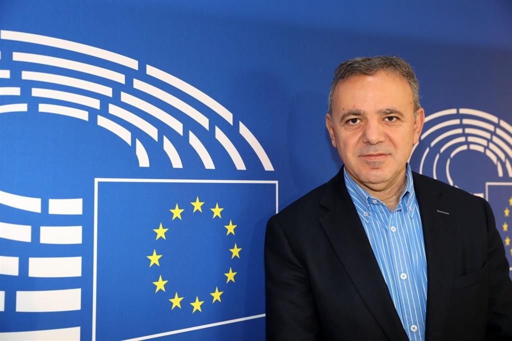 ΚΩΣΤΑΣ ΜΑΥΡΙΔΗΣ