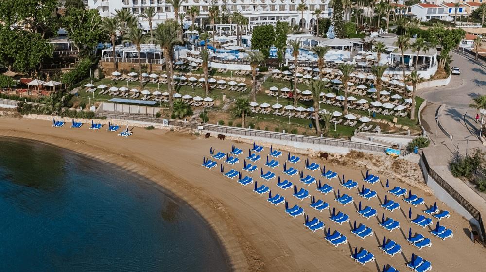 Golden Coast Hotel
