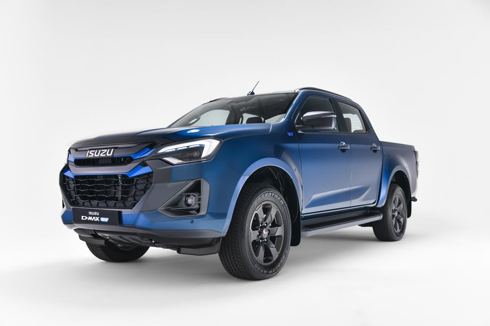 the-new-isuzu-d-max-ev-hero-and-carousel_w960